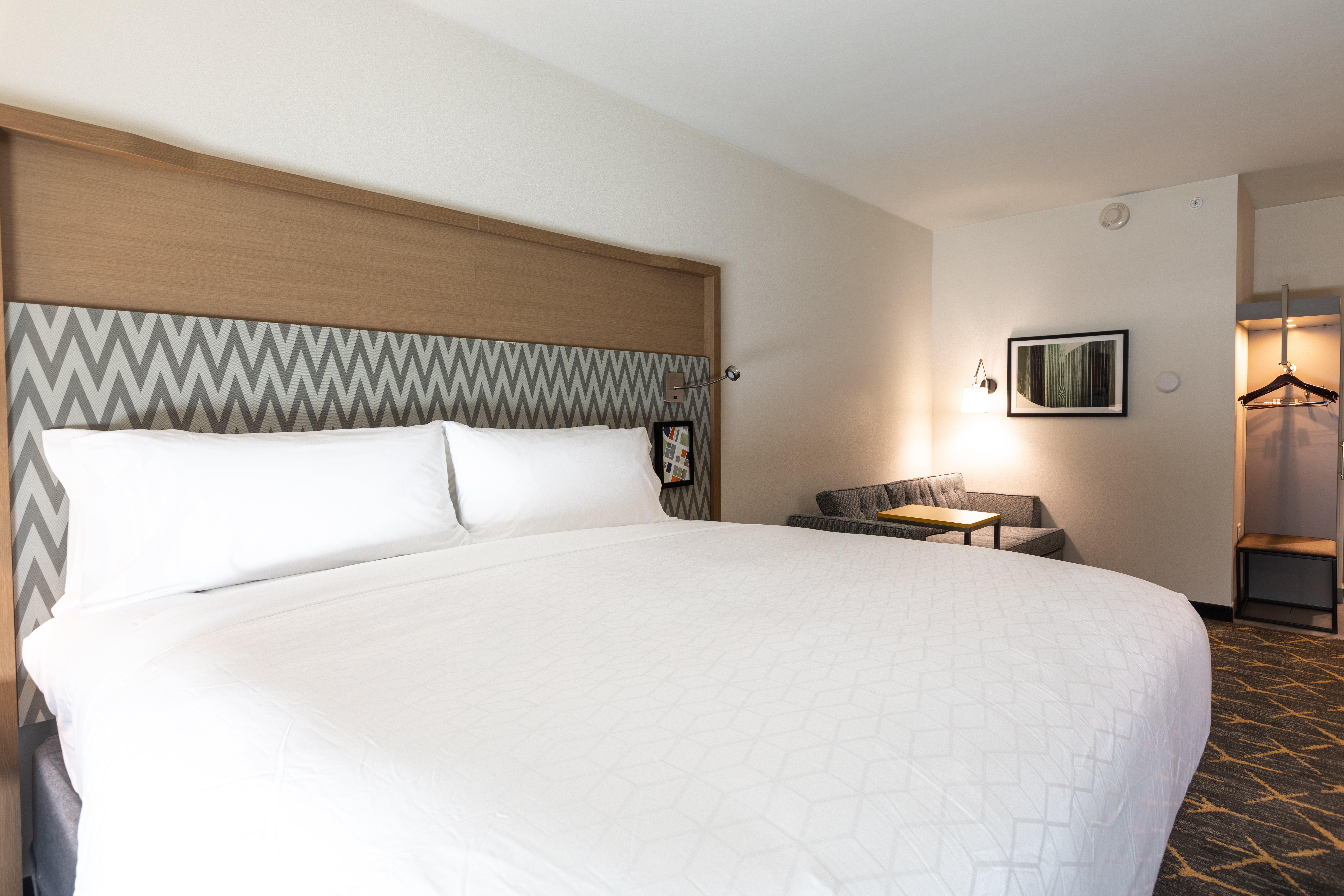 Holiday Inn Greenville - Woodruff Road By Ihg Екстериор снимка