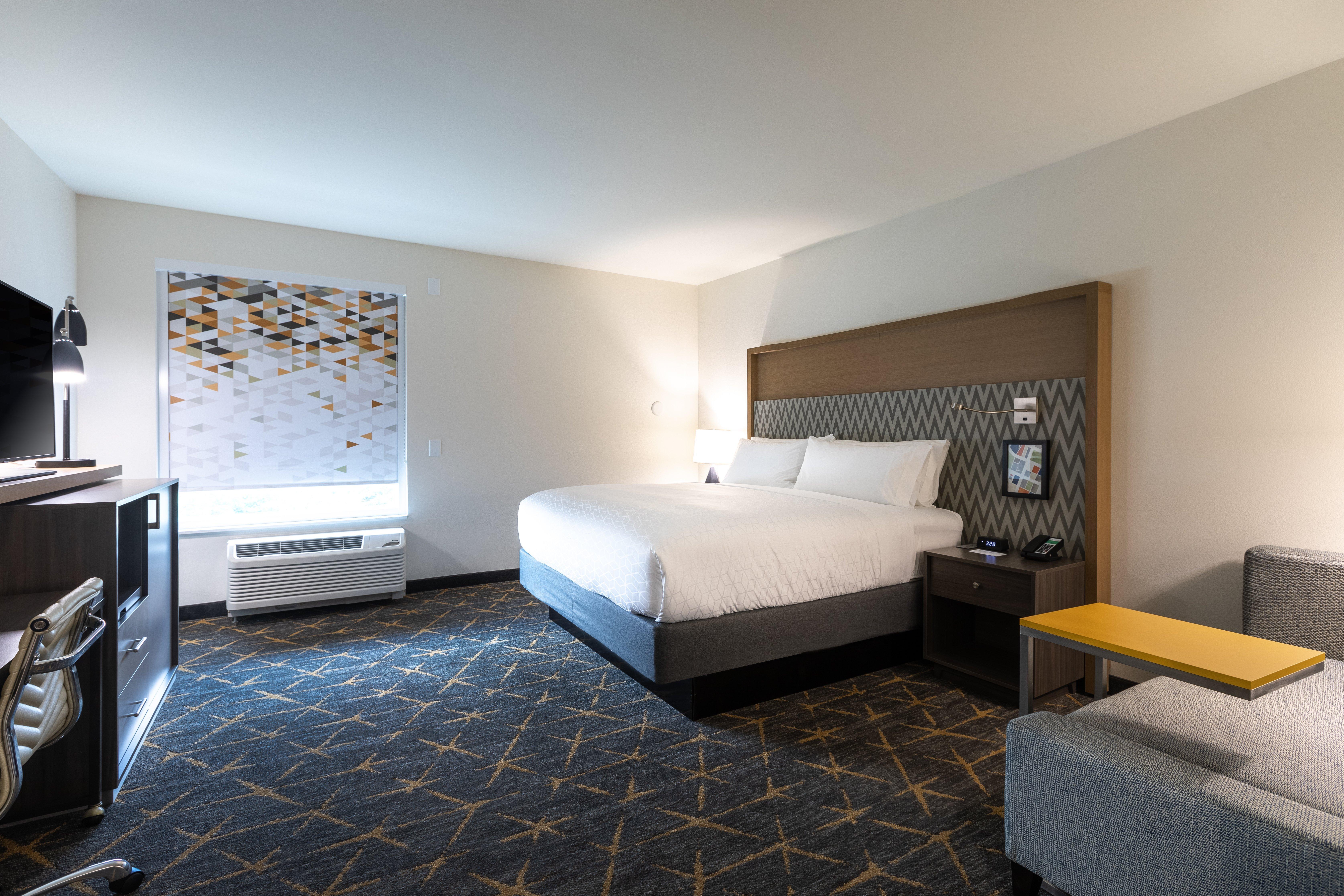 Holiday Inn Greenville - Woodruff Road By Ihg Екстериор снимка