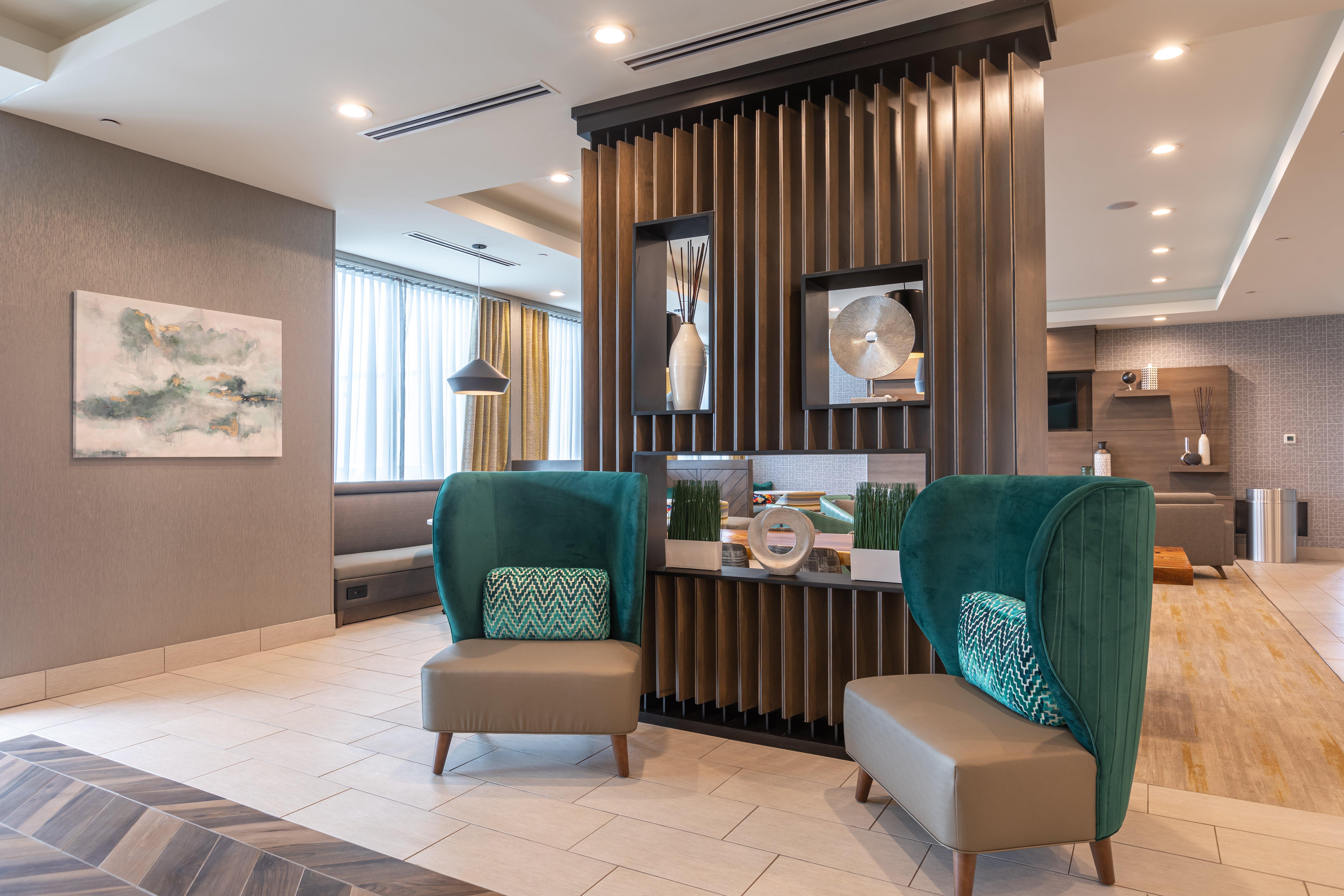 Holiday Inn Greenville - Woodruff Road By Ihg Екстериор снимка