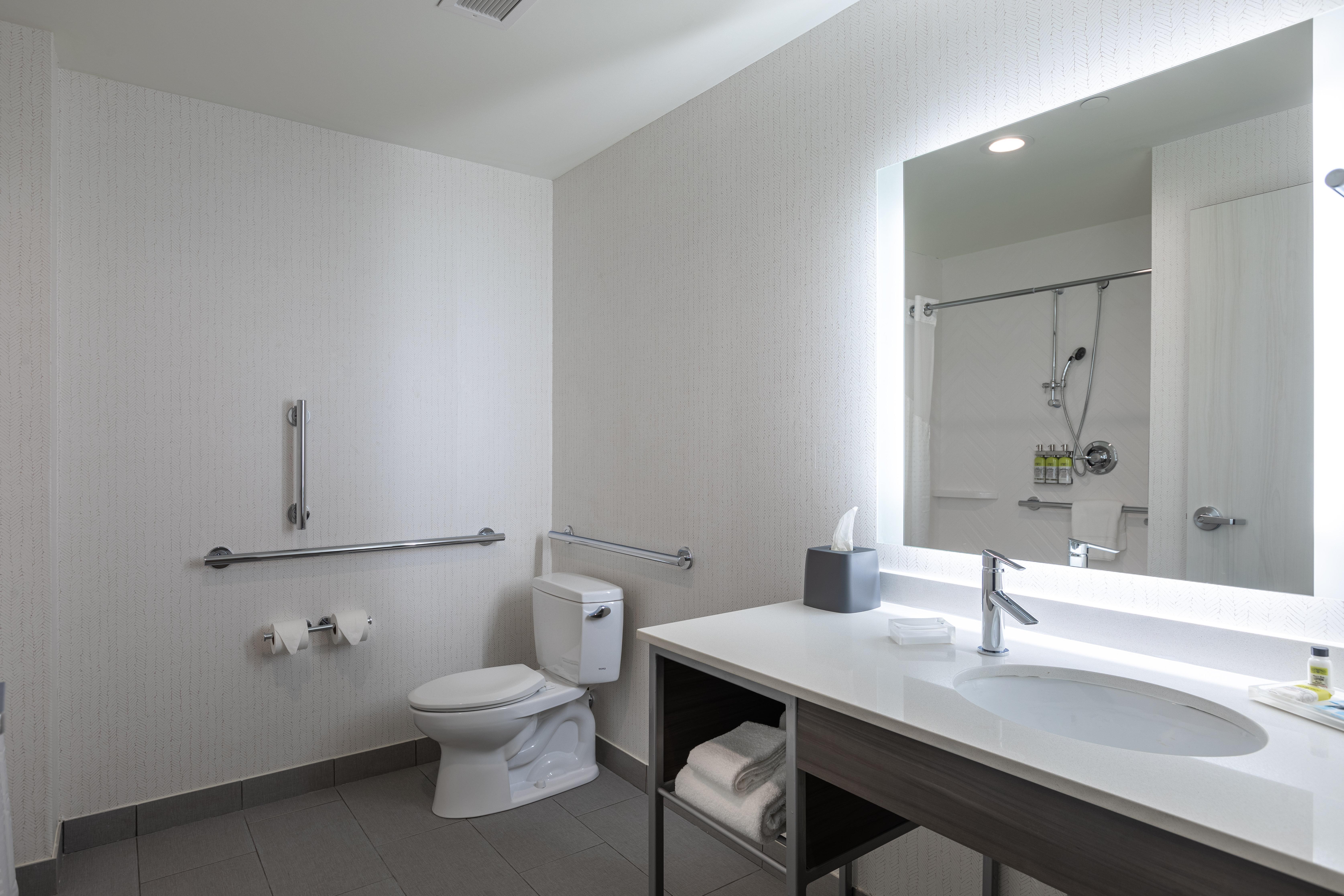 Holiday Inn Greenville - Woodruff Road By Ihg Екстериор снимка