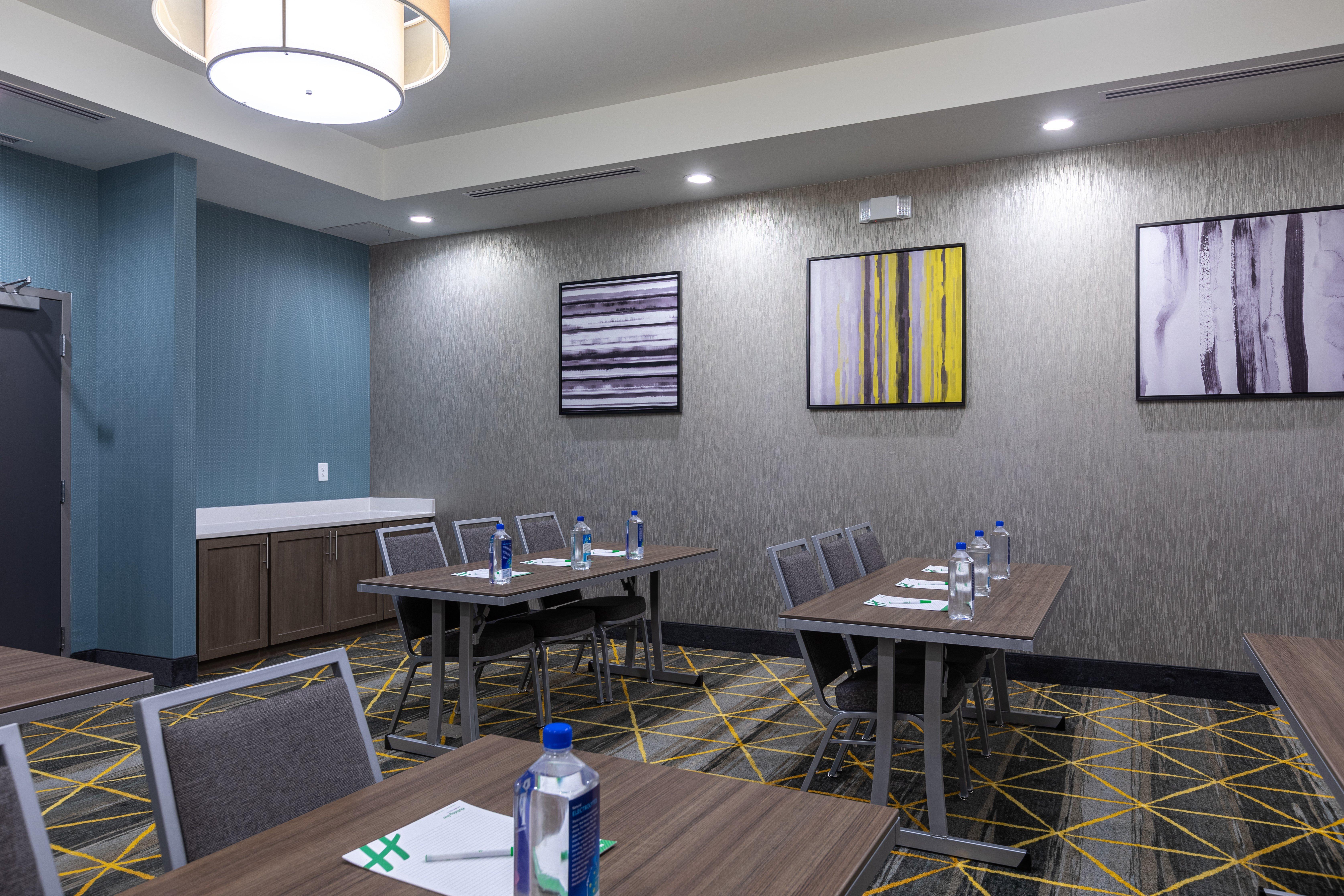 Holiday Inn Greenville - Woodruff Road By Ihg Екстериор снимка