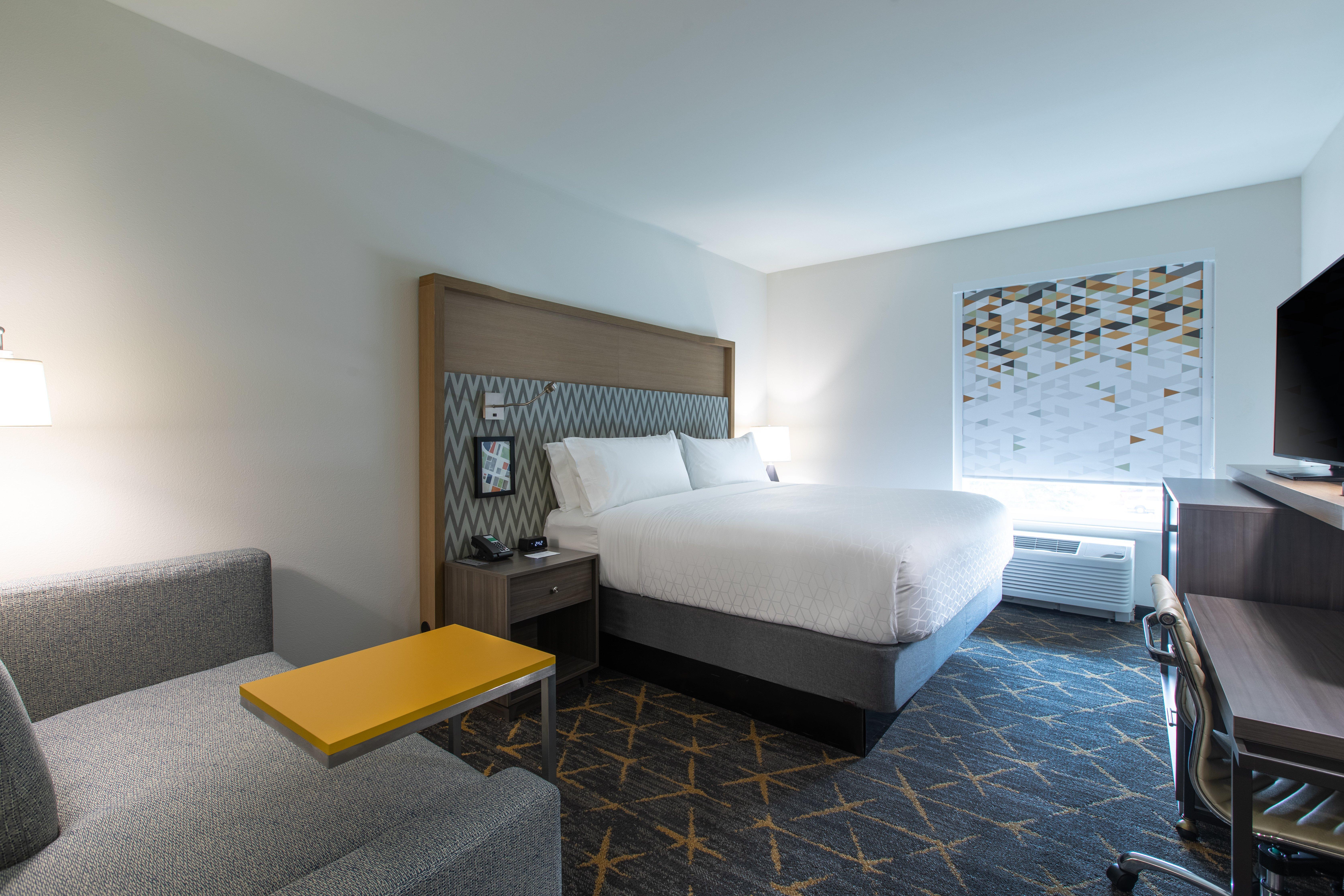 Holiday Inn Greenville - Woodruff Road By Ihg Екстериор снимка